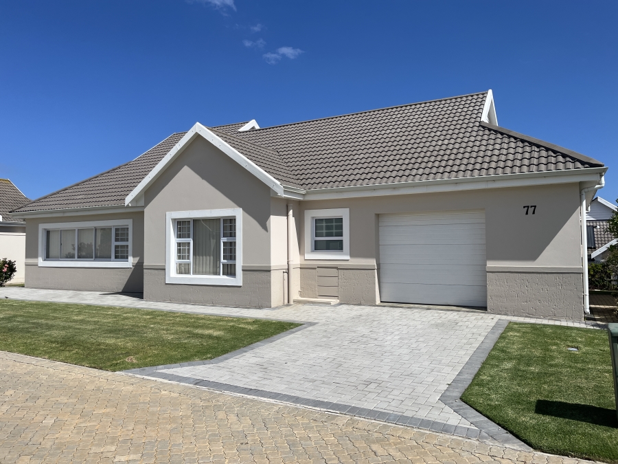 2 Bedroom Property for Sale in Heiderand Western Cape